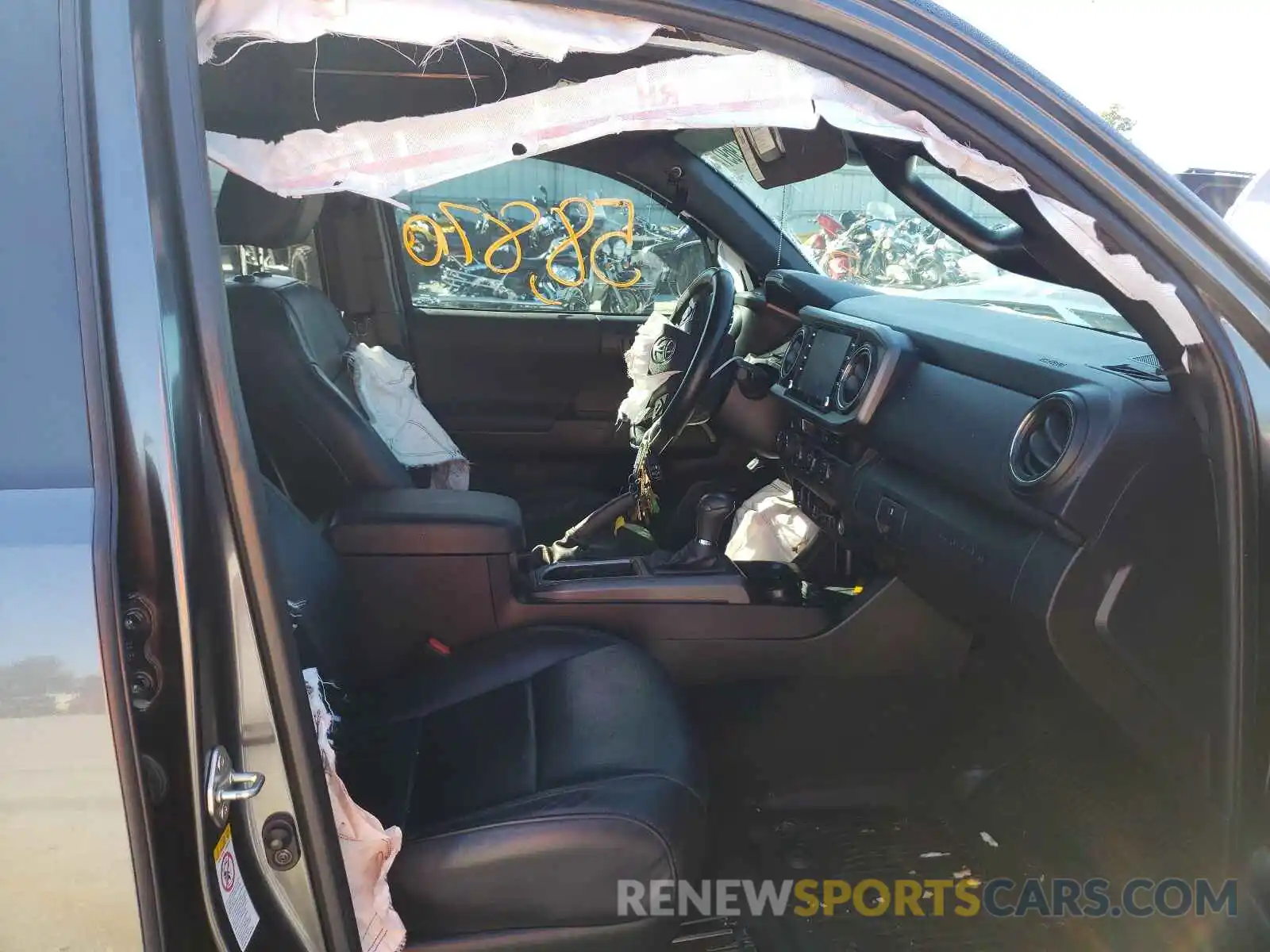 5 Photograph of a damaged car 3TMDZ5BN3LM089691 TOYOTA TACOMA 2020