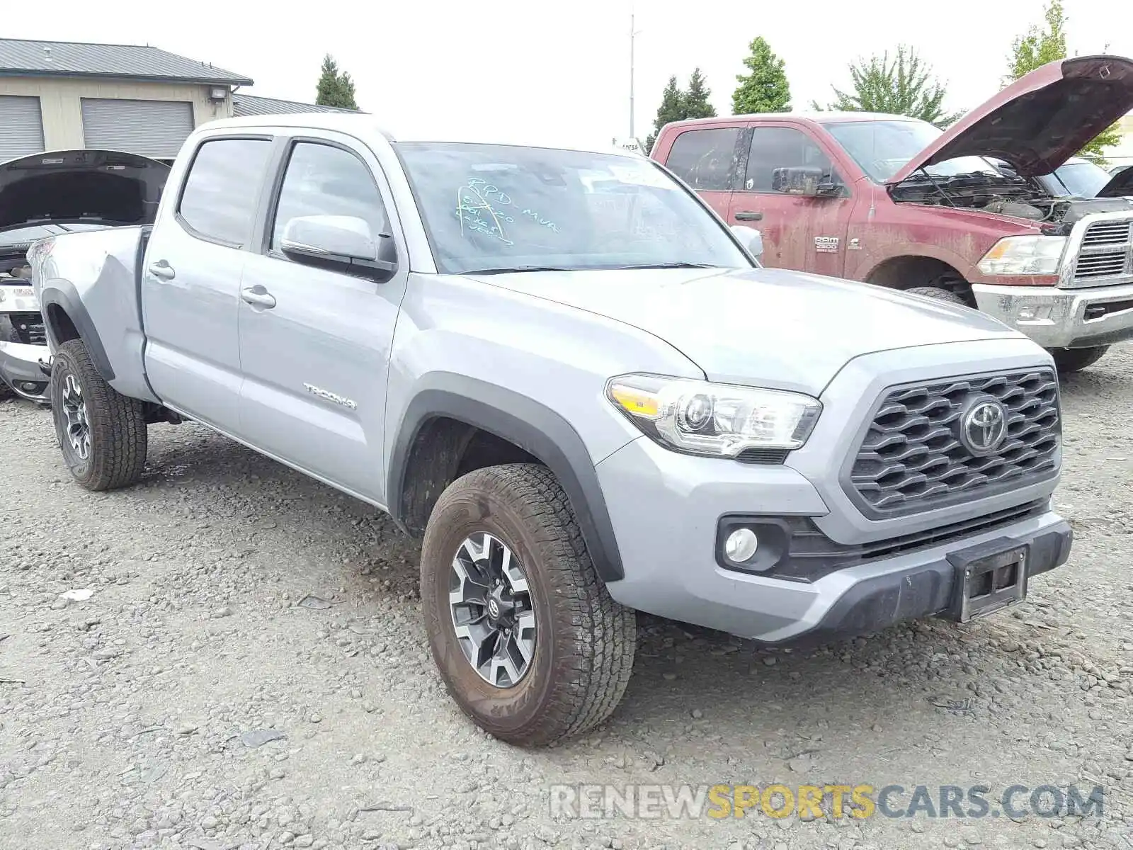 1 Photograph of a damaged car 3TMDZ5BN3LM089805 TOYOTA TACOMA 2020