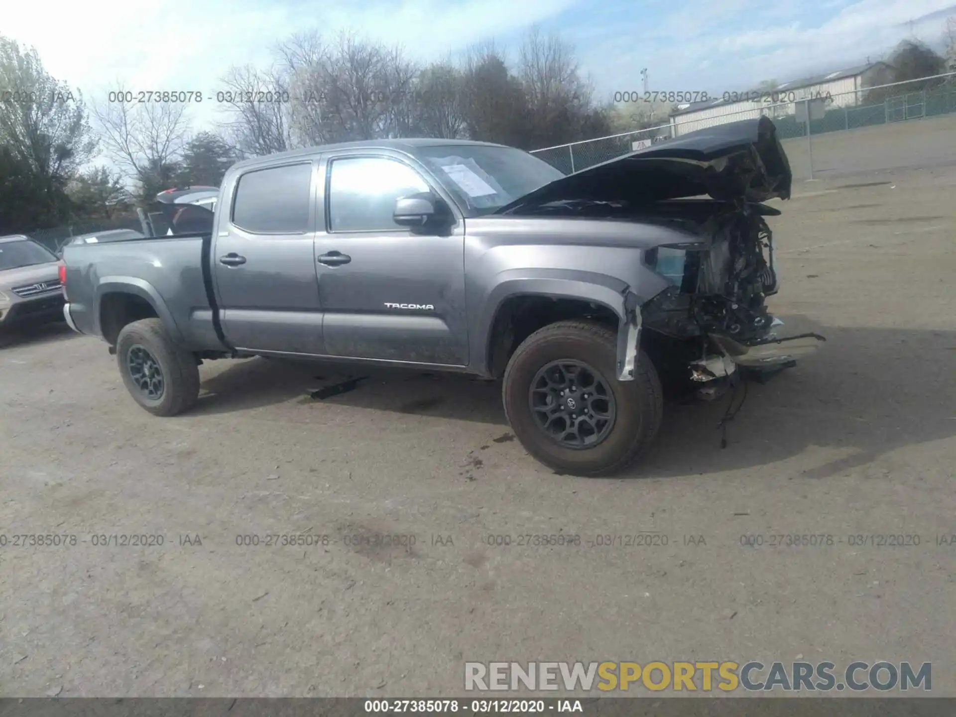 1 Photograph of a damaged car 3TMDZ5BN4LM082751 TOYOTA TACOMA 2020