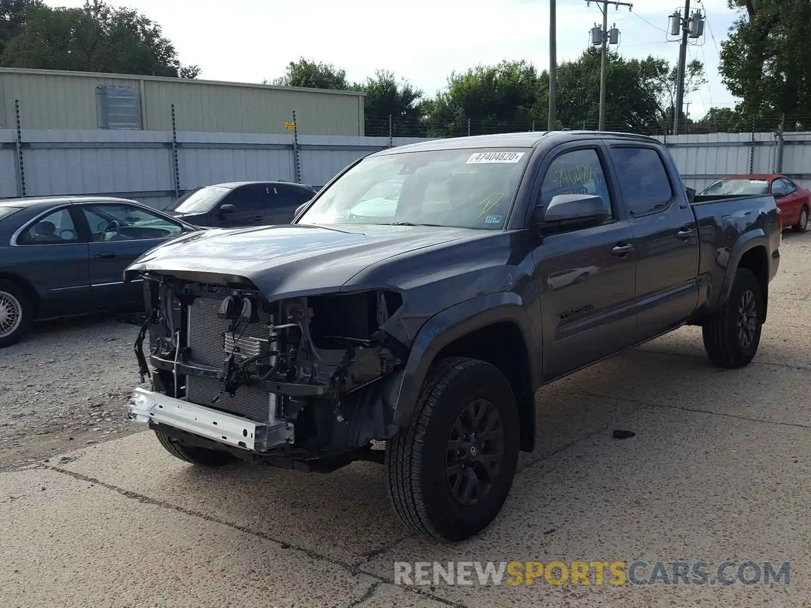 2 Photograph of a damaged car 3TMDZ5BN4LM083415 TOYOTA TACOMA 2020