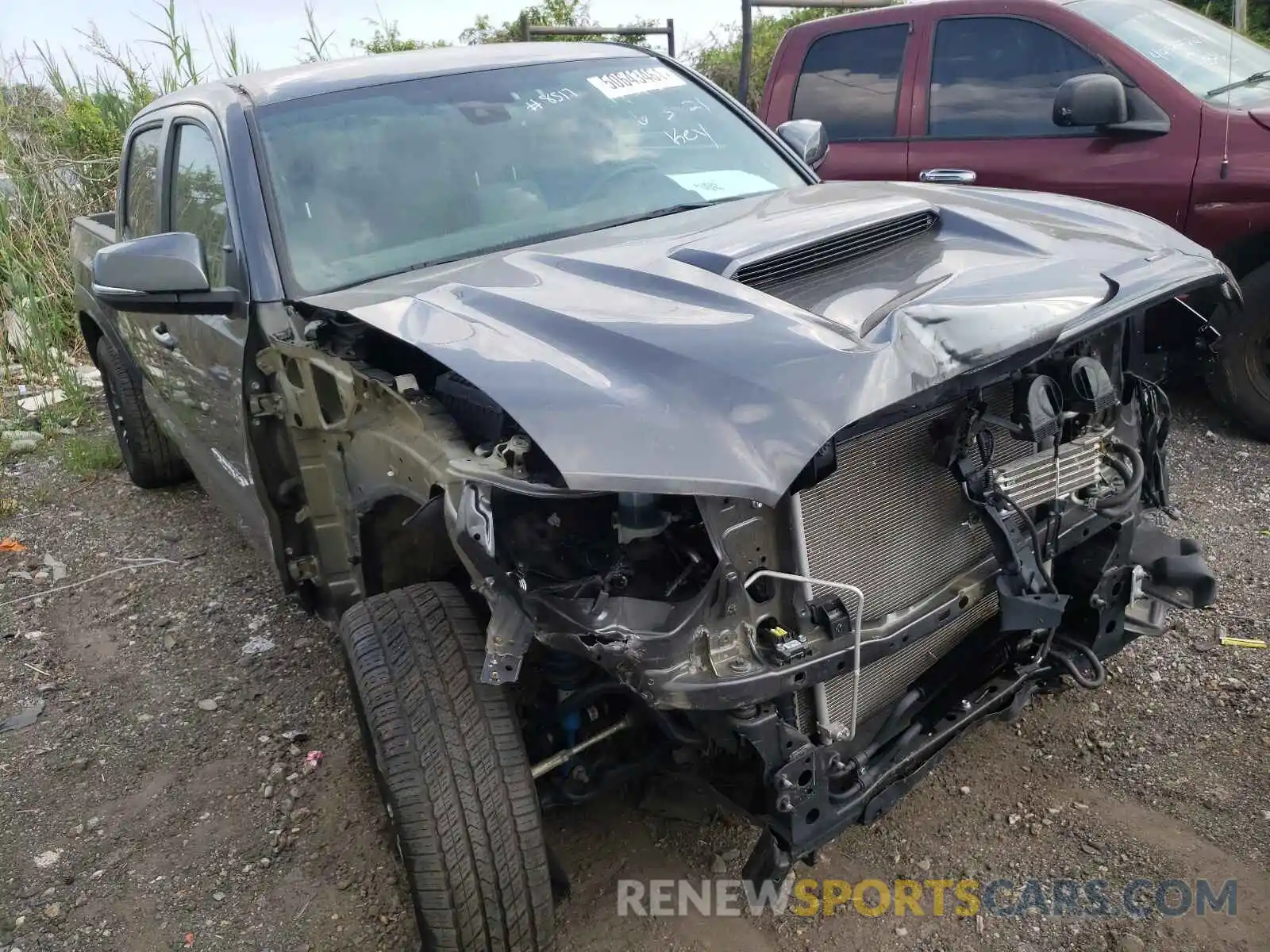 1 Photograph of a damaged car 3TMDZ5BN4LM088517 TOYOTA TACOMA 2020