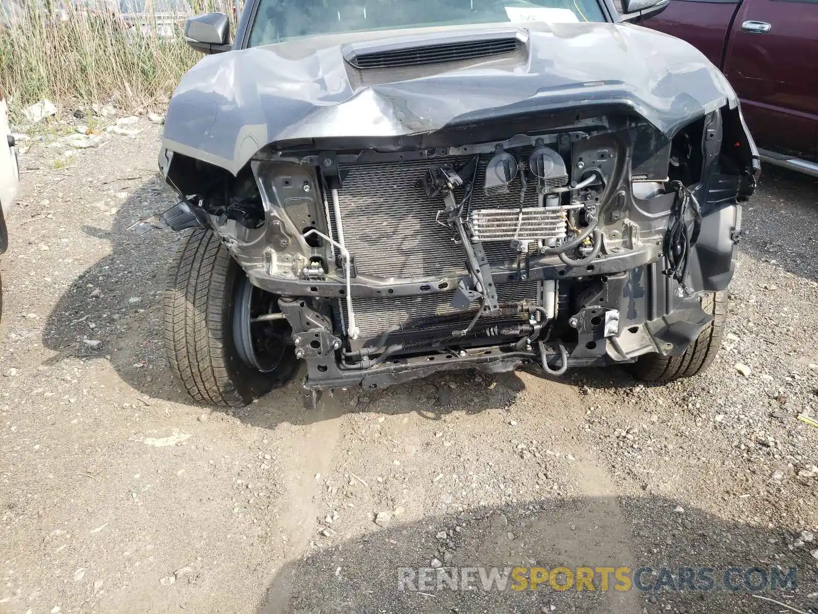 9 Photograph of a damaged car 3TMDZ5BN4LM088517 TOYOTA TACOMA 2020