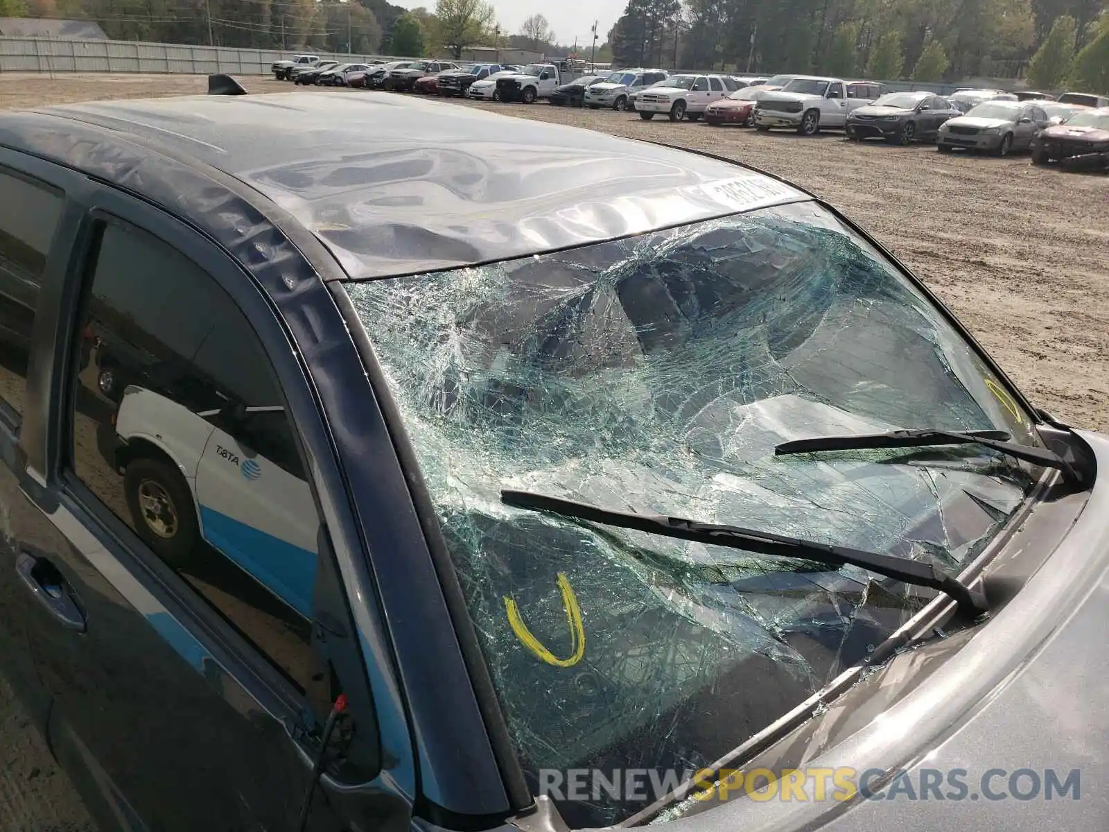 9 Photograph of a damaged car 3TMDZ5BN4LM091630 TOYOTA TACOMA 2020