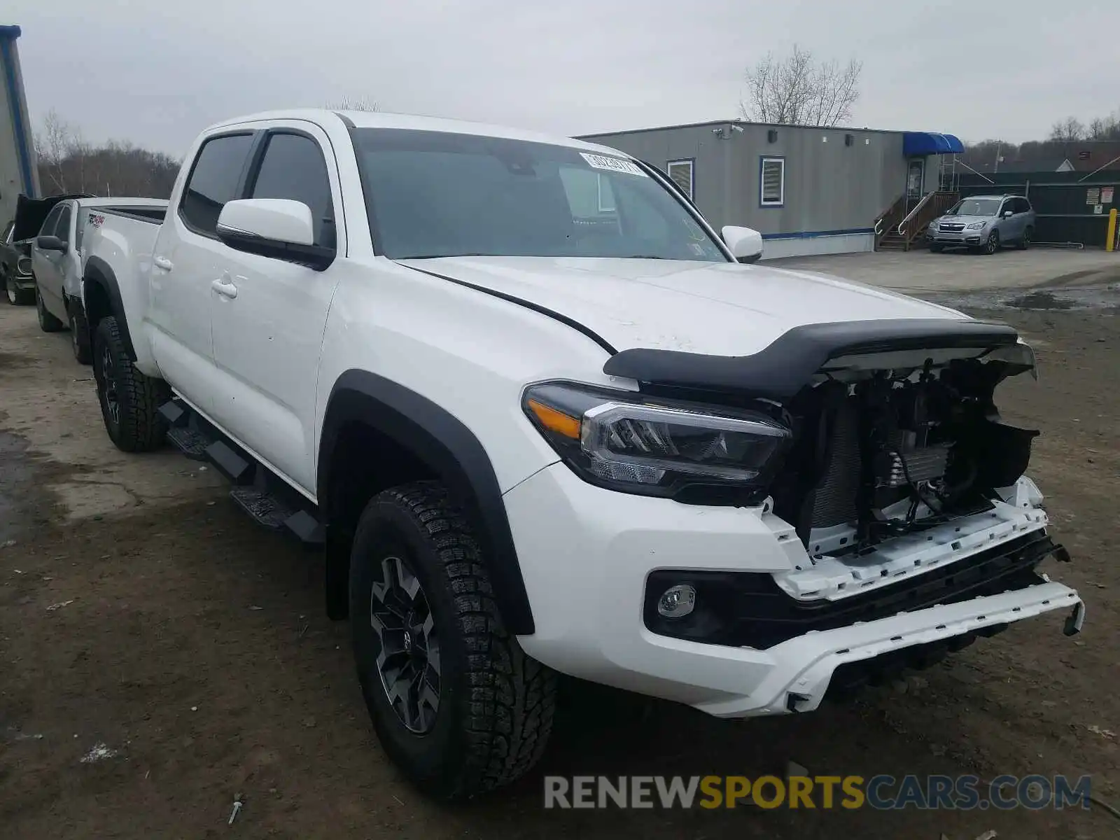 1 Photograph of a damaged car 3TMDZ5BN4LM091868 TOYOTA TACOMA 2020