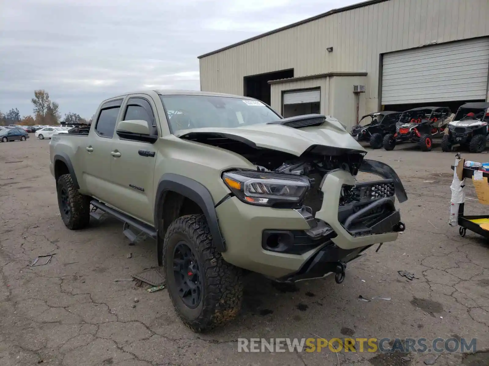 1 Photograph of a damaged car 3TMDZ5BN4LM097833 TOYOTA TACOMA 2020