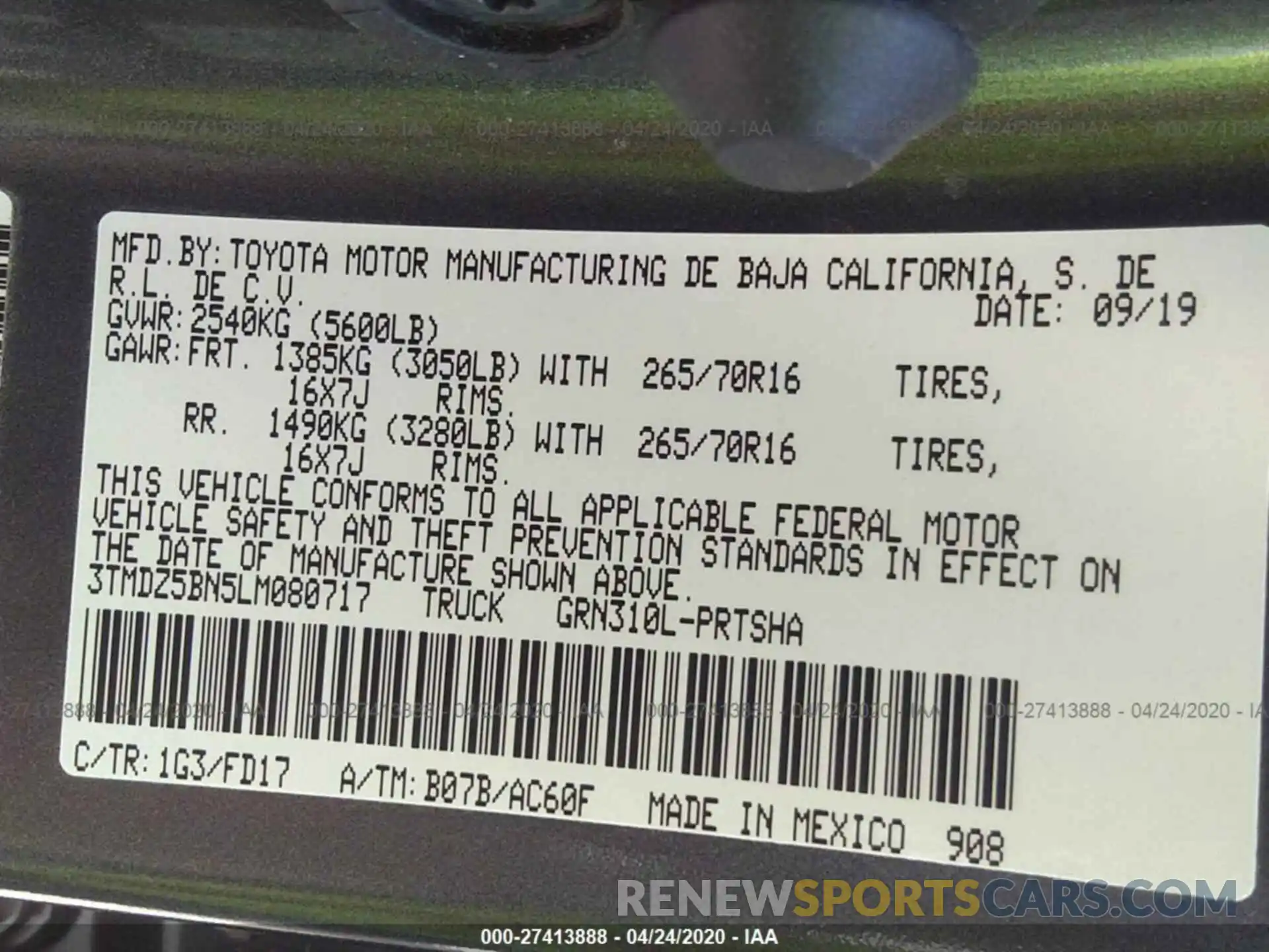 9 Photograph of a damaged car 3TMDZ5BN5LM080717 TOYOTA TACOMA 2020