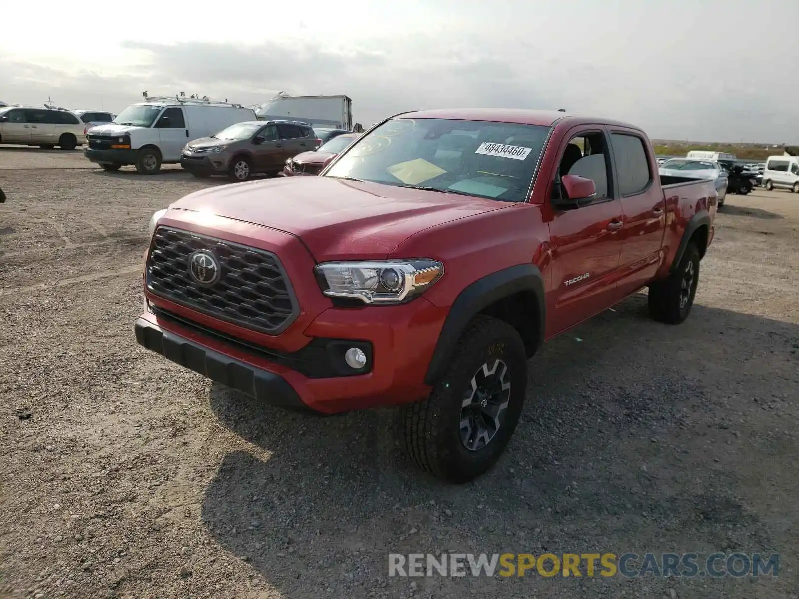 2 Photograph of a damaged car 3TMDZ5BN5LM084752 TOYOTA TACOMA 2020