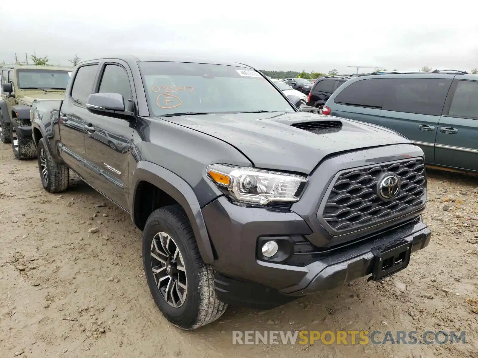 1 Photograph of a damaged car 3TMDZ5BN5LM085917 TOYOTA TACOMA 2020