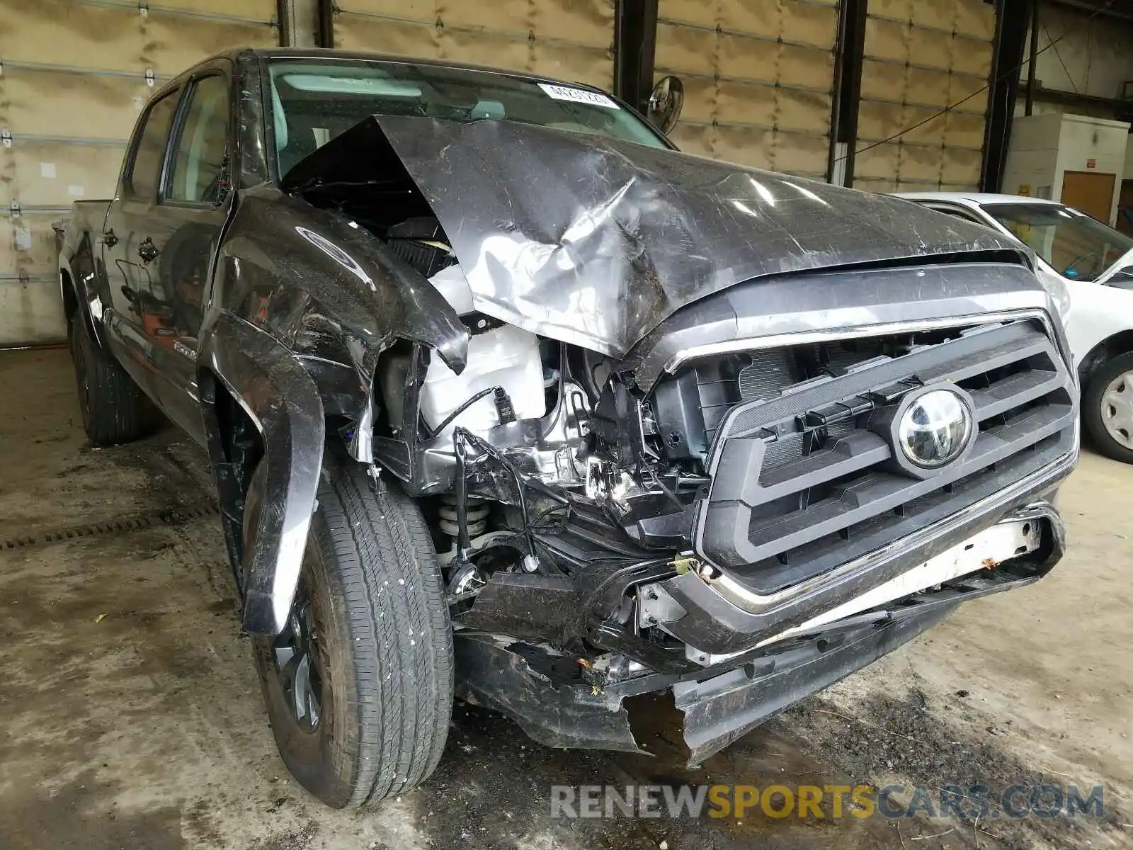 9 Photograph of a damaged car 3TMDZ5BN5LM087294 TOYOTA TACOMA 2020