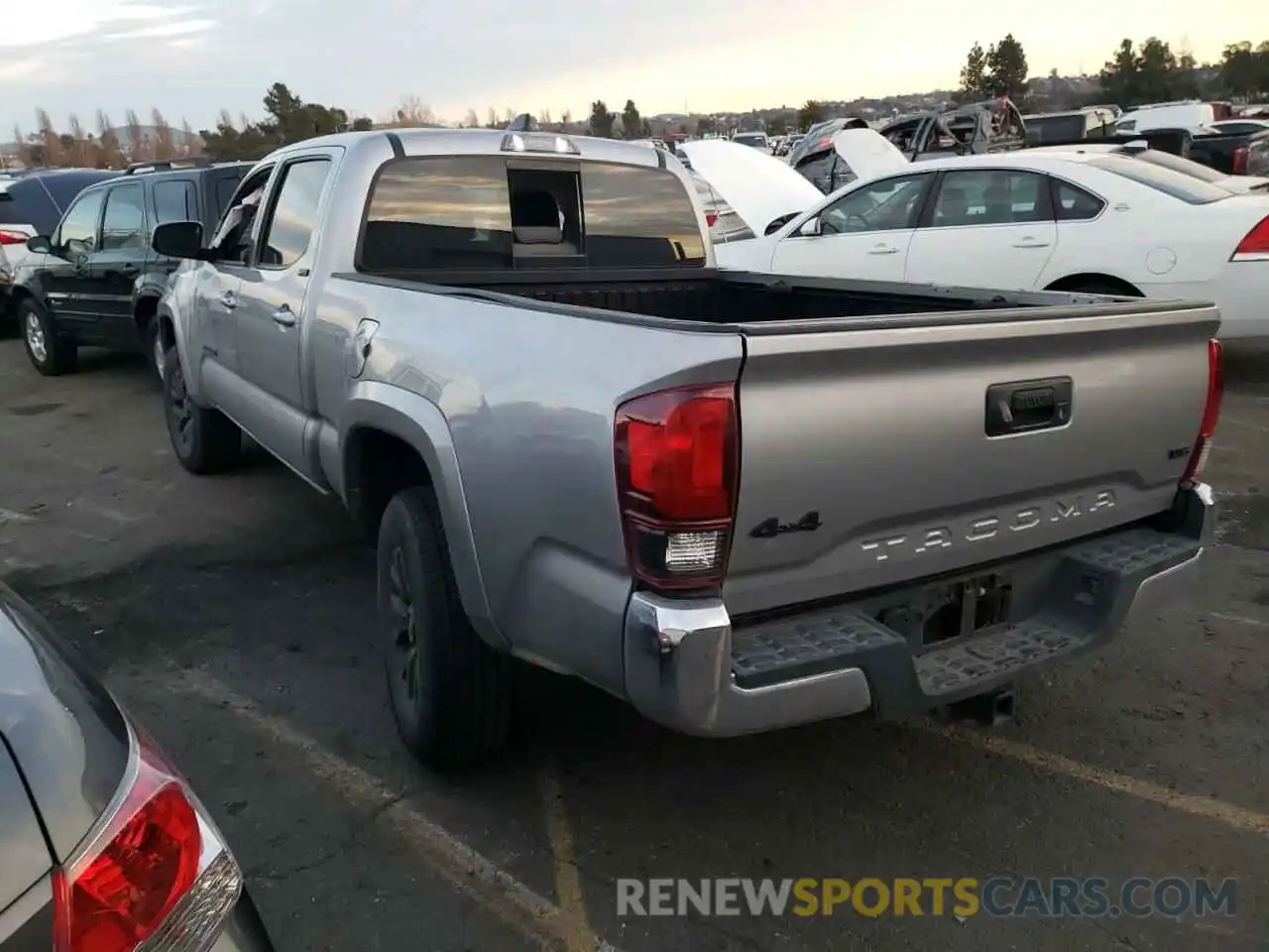 3 Photograph of a damaged car 3TMDZ5BN5LM089546 TOYOTA TACOMA 2020