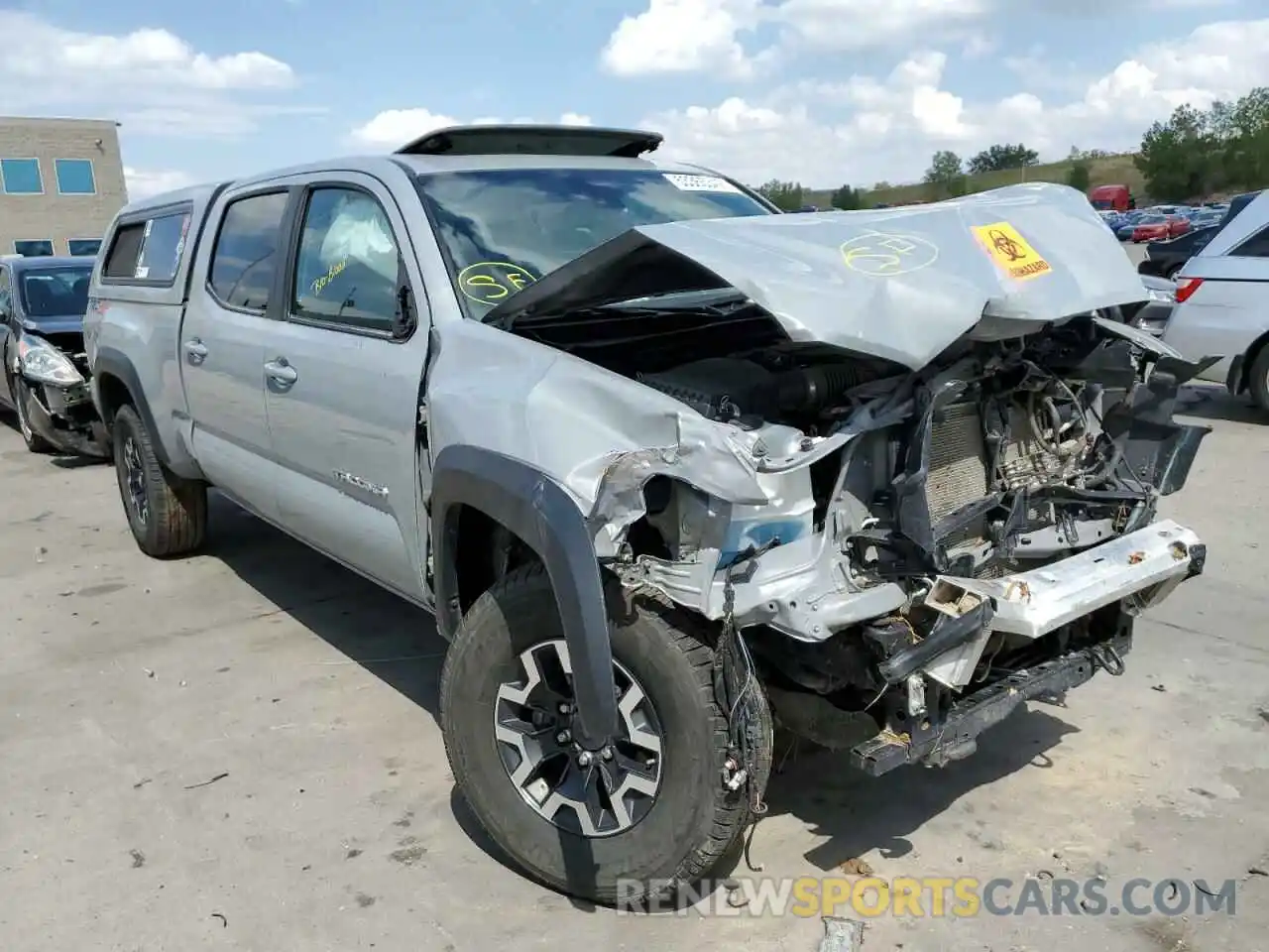 1 Photograph of a damaged car 3TMDZ5BN6LM085635 TOYOTA TACOMA 2020