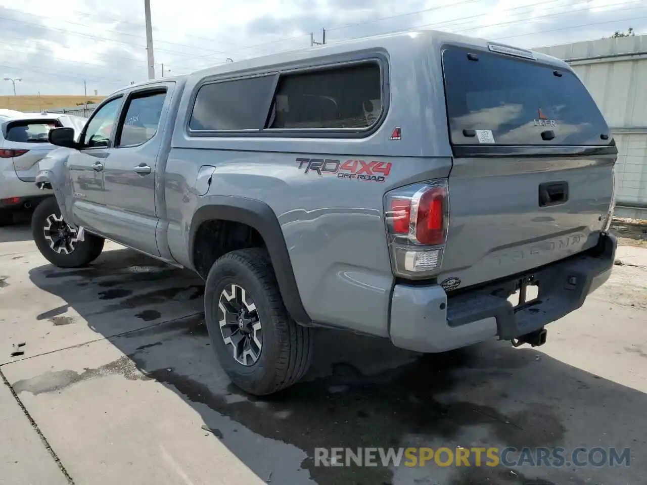 3 Photograph of a damaged car 3TMDZ5BN6LM085635 TOYOTA TACOMA 2020