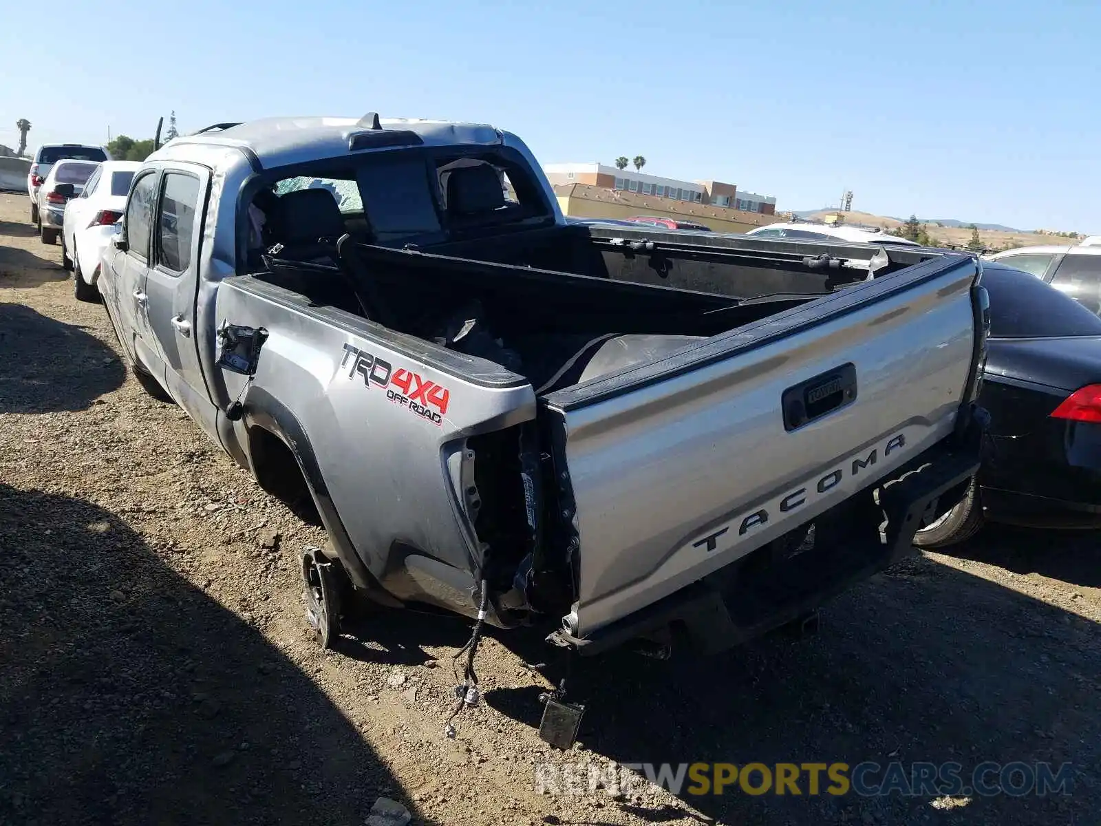 3 Photograph of a damaged car 3TMDZ5BN6LM093587 TOYOTA TACOMA 2020