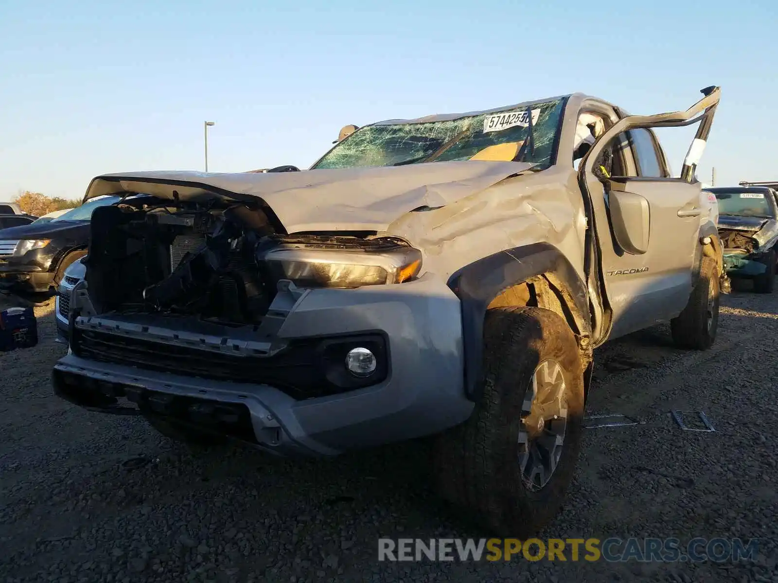 2 Photograph of a damaged car 3TMDZ5BN6LM093914 TOYOTA TACOMA 2020