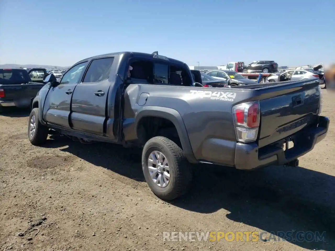 3 Фотография поврежденного автомобиля 3TMDZ5BN7LM081190 TOYOTA TACOMA 2020