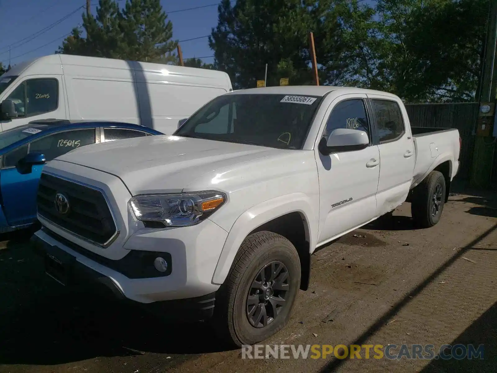 2 Photograph of a damaged car 3TMDZ5BN7LM084073 TOYOTA TACOMA 2020