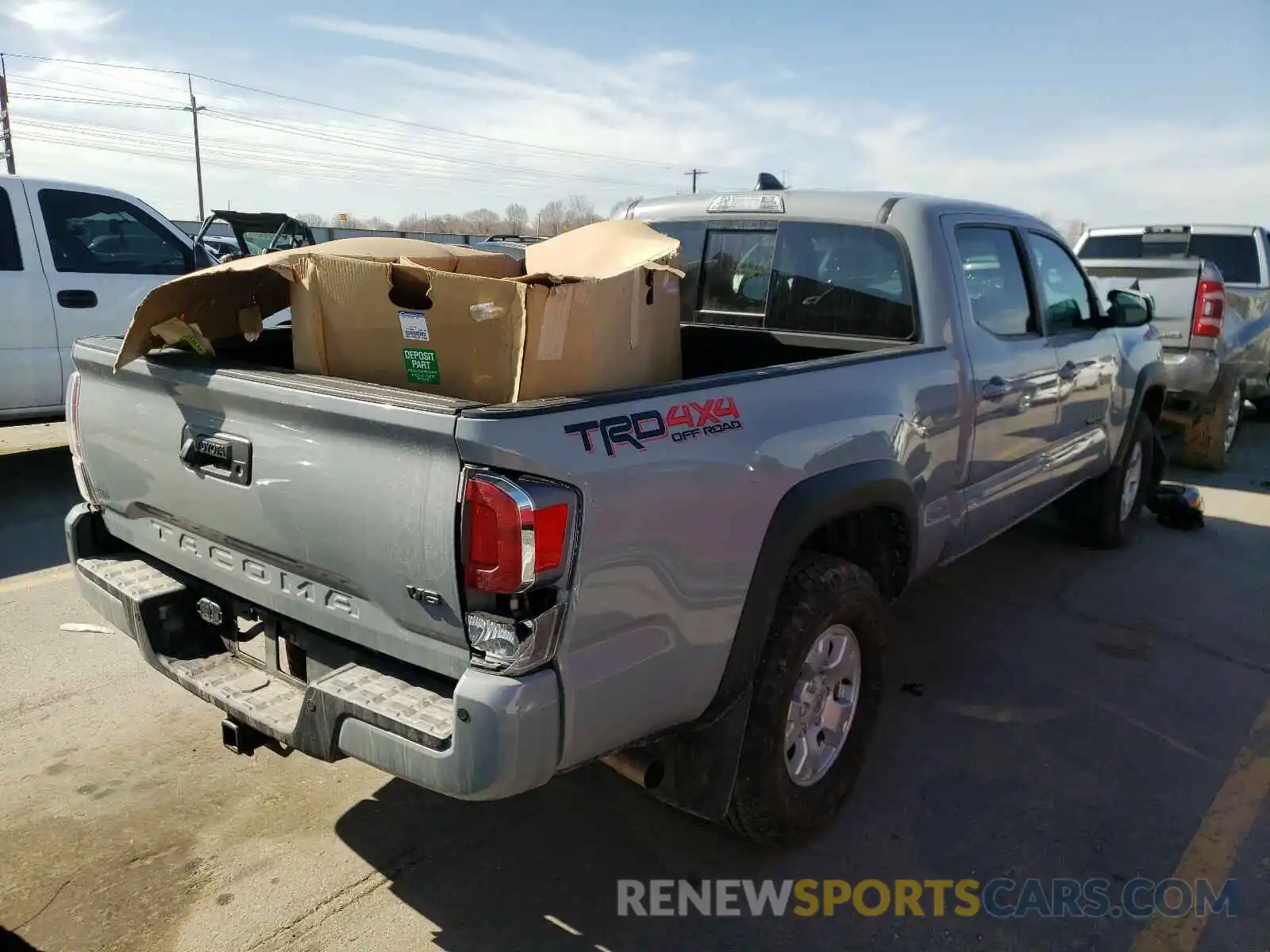 4 Photograph of a damaged car 3TMDZ5BN7LM088656 TOYOTA TACOMA 2020