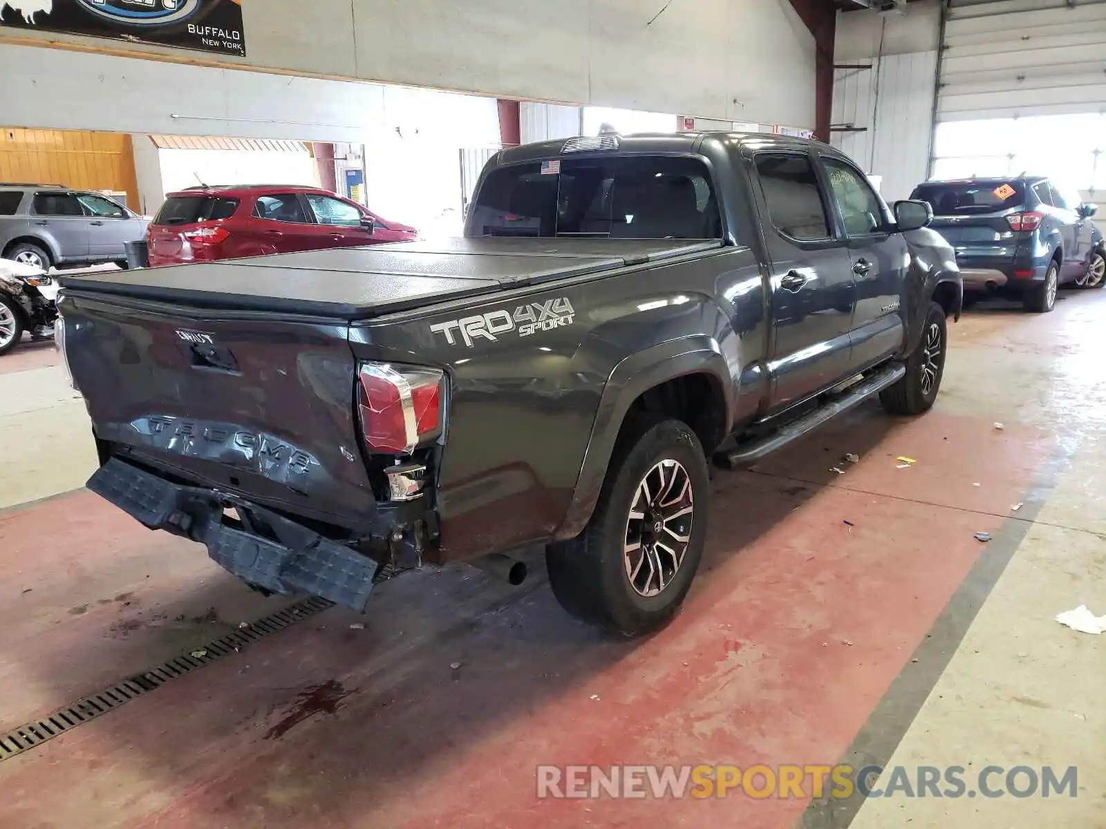 4 Photograph of a damaged car 3TMDZ5BN8LM080016 TOYOTA TACOMA 2020