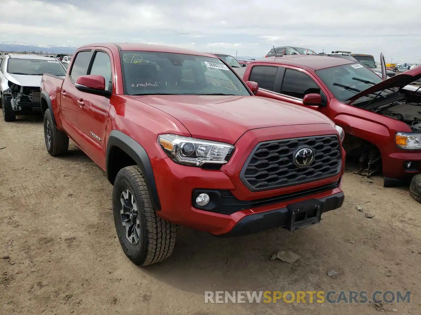 1 Photograph of a damaged car 3TMDZ5BN8LM081389 TOYOTA TACOMA 2020