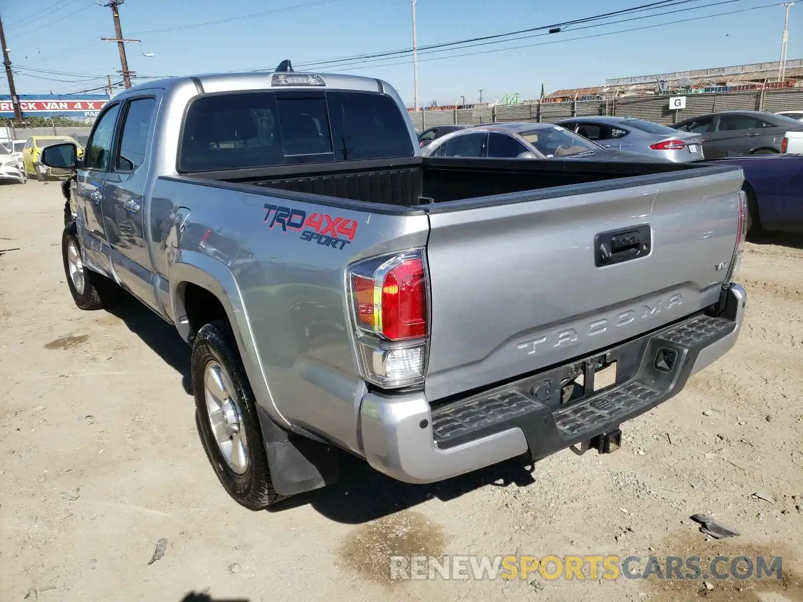 3 Photograph of a damaged car 3TMDZ5BN8LM083059 TOYOTA TACOMA 2020