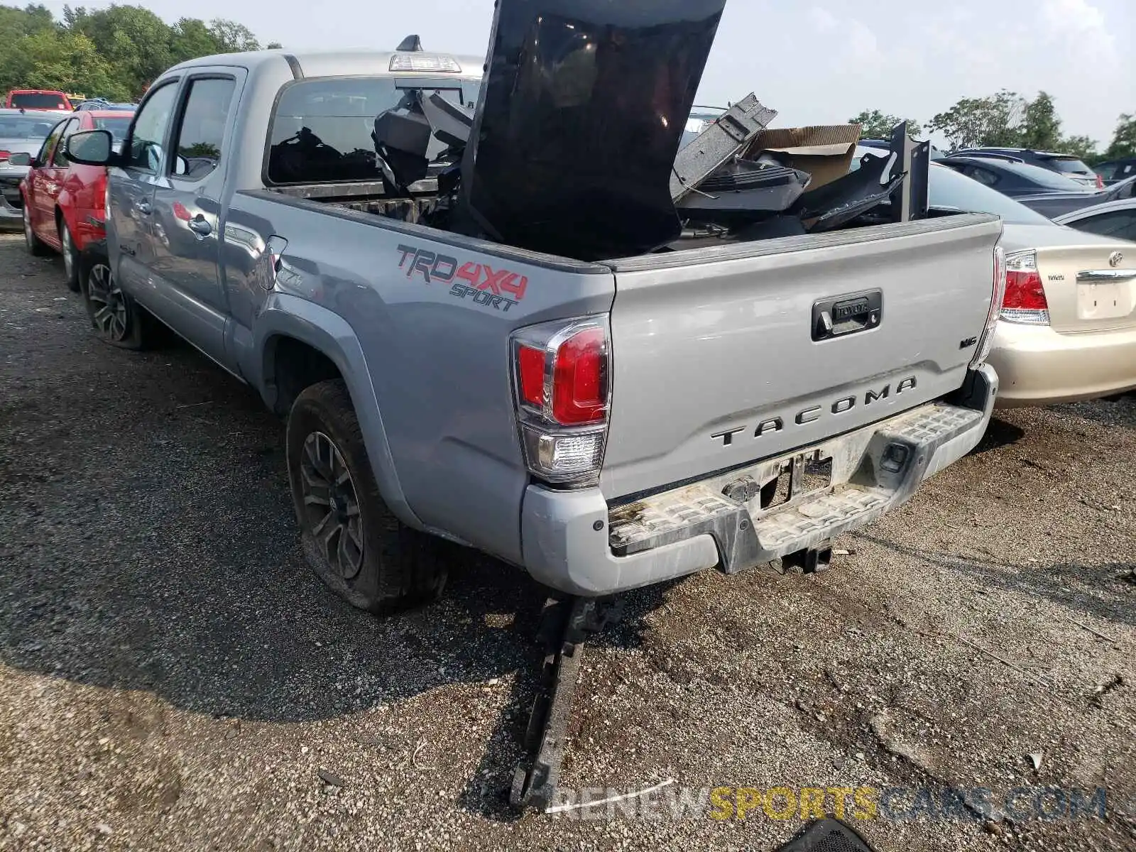 3 Photograph of a damaged car 3TMDZ5BN8LM092425 TOYOTA TACOMA 2020