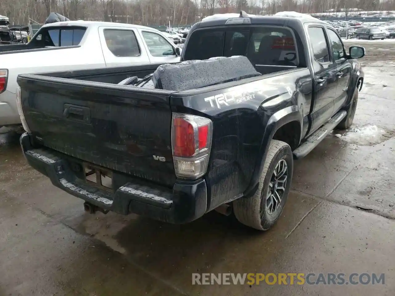 4 Photograph of a damaged car 3TMDZ5BN9LM090649 TOYOTA TACOMA 2020