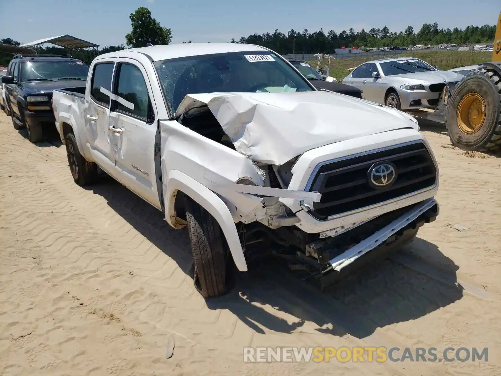 1 Photograph of a damaged car 3TMDZ5BN9LM090697 TOYOTA TACOMA 2020