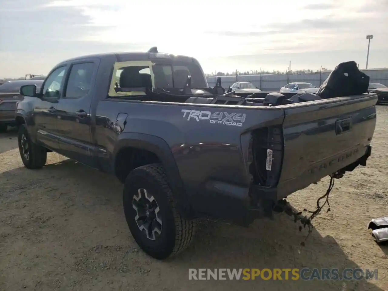 3 Photograph of a damaged car 3TMDZ5BN9LM098511 TOYOTA TACOMA 2020