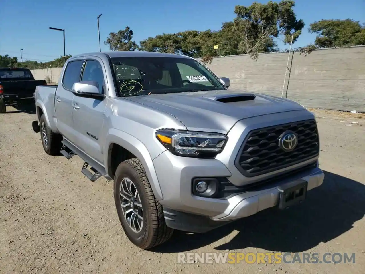 1 Photograph of a damaged car 3TMDZ5BNXLM083533 TOYOTA TACOMA 2020