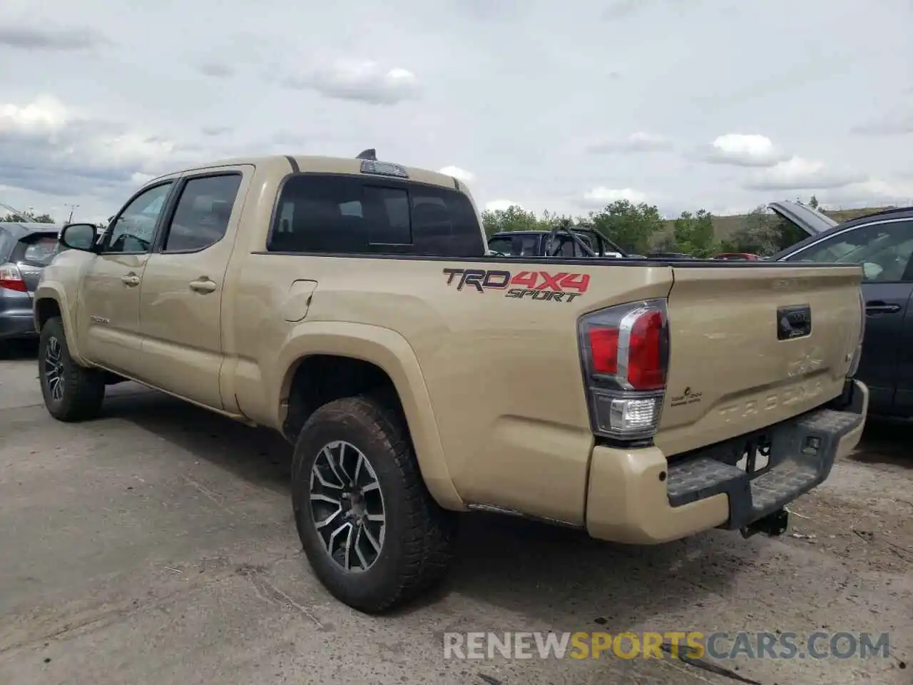 3 Photograph of a damaged car 3TMDZ5BNXLM085878 TOYOTA TACOMA 2020