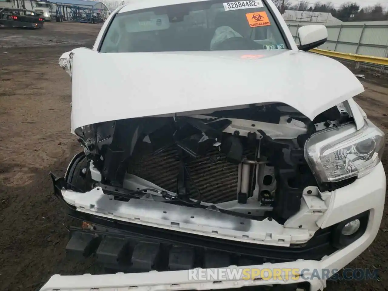 7 Photograph of a damaged car 3TMDZ5BNXLM092507 TOYOTA TACOMA 2020