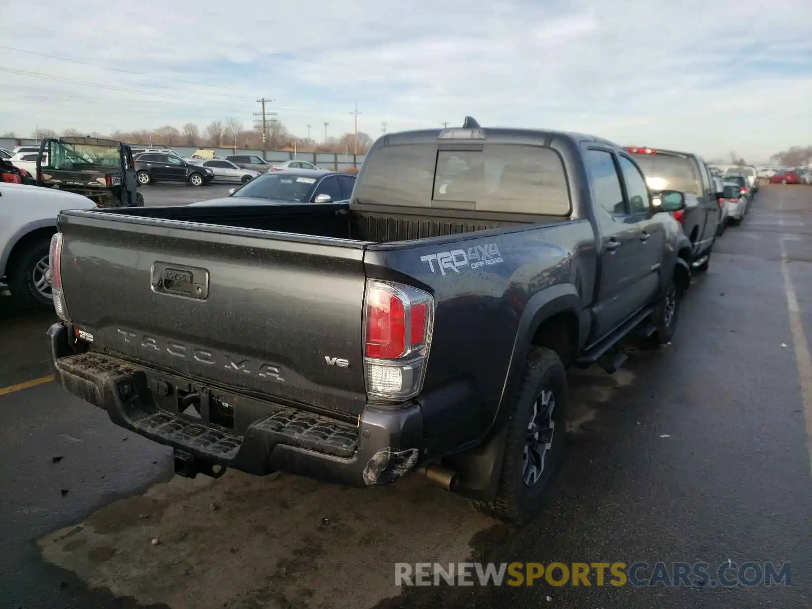 4 Photograph of a damaged car 3TMDZ5BNXLM096864 TOYOTA TACOMA 2020