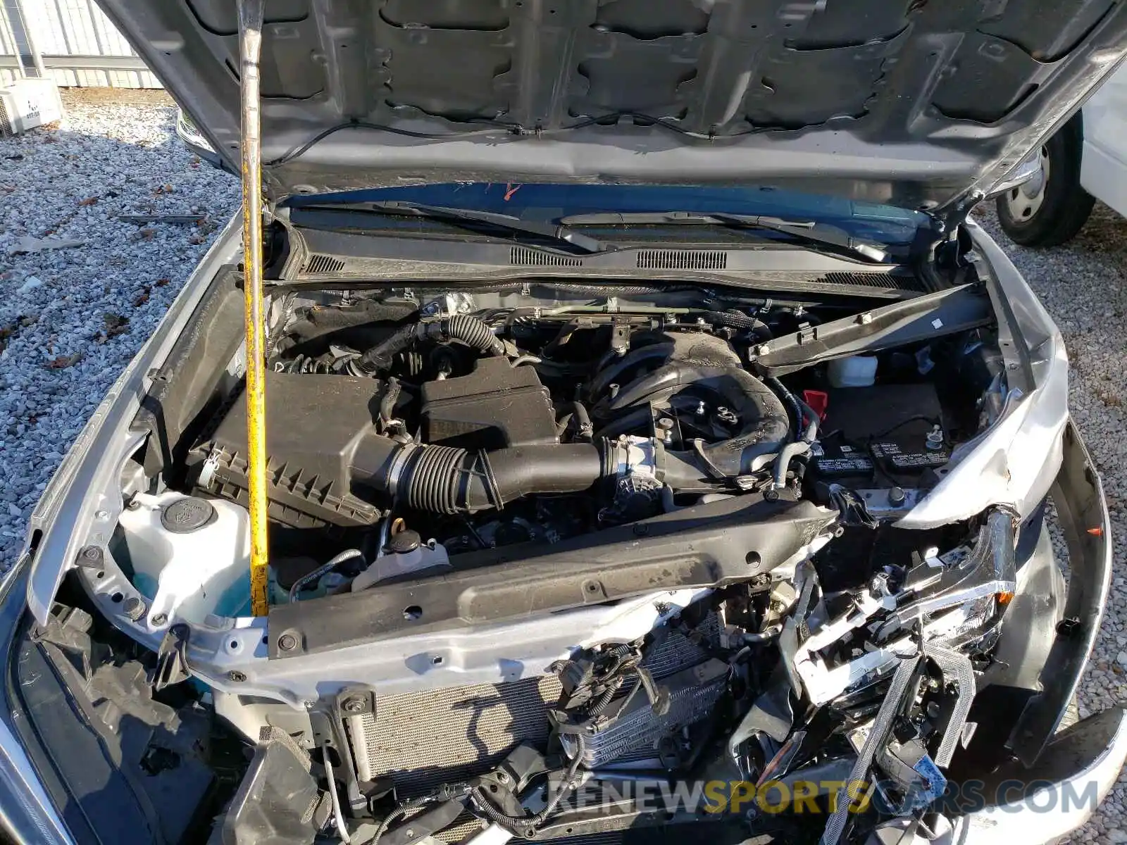 7 Photograph of a damaged car 3TMGZ5AN0LM324269 TOYOTA TACOMA 2020