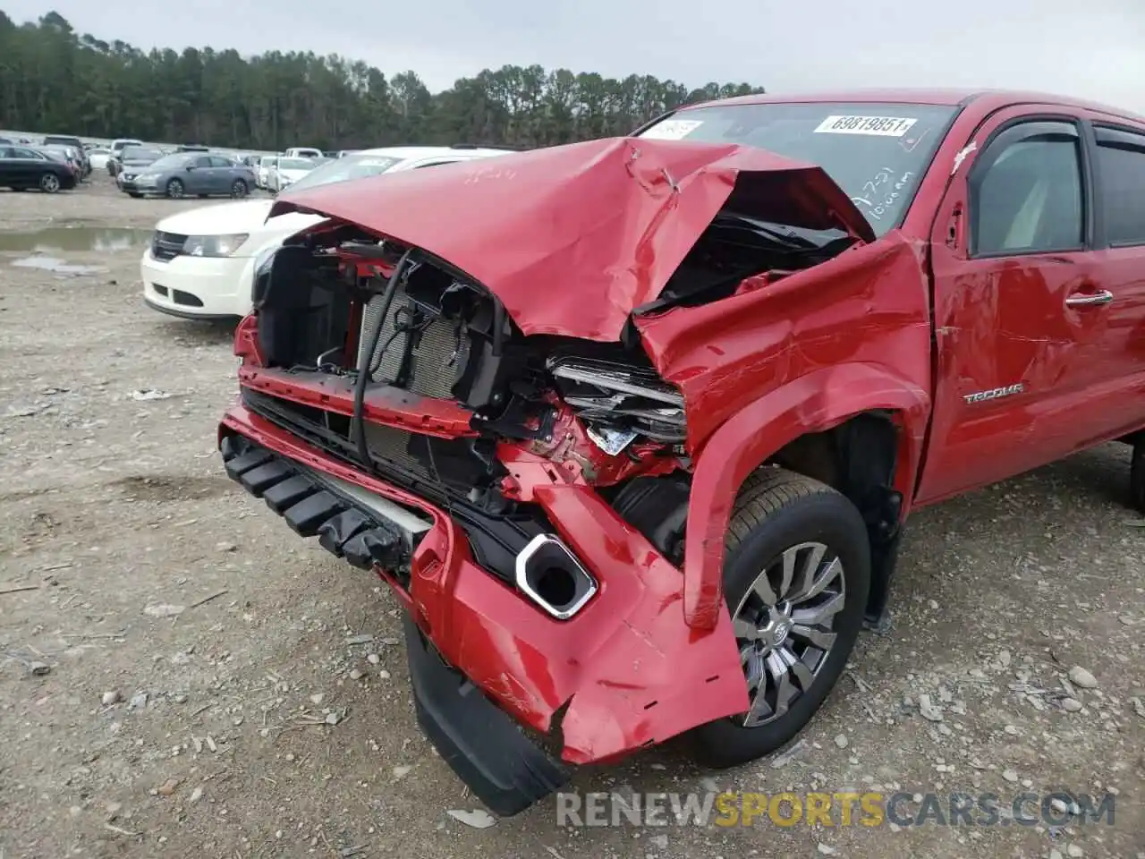 9 Photograph of a damaged car 3TMGZ5AN0LM361323 TOYOTA TACOMA 2020