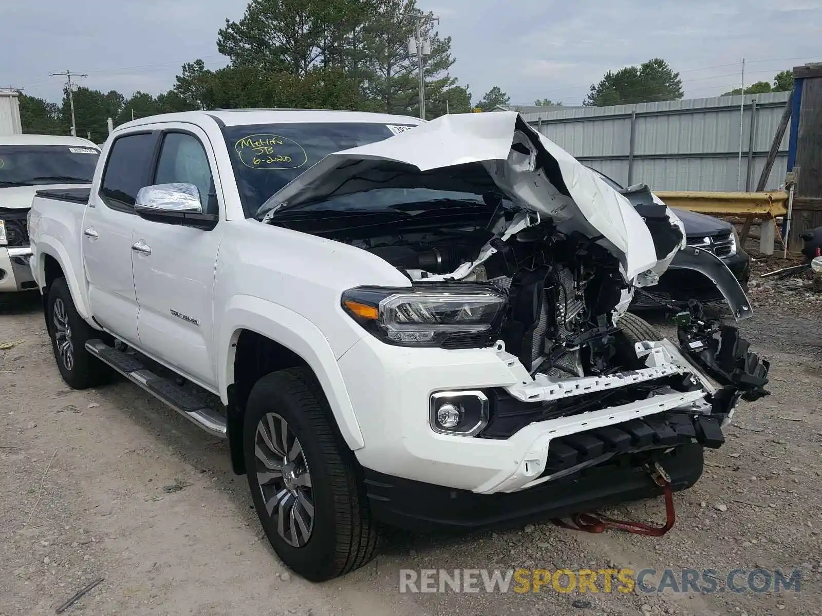 1 Photograph of a damaged car 3TMGZ5AN3LM330857 TOYOTA TACOMA 2020