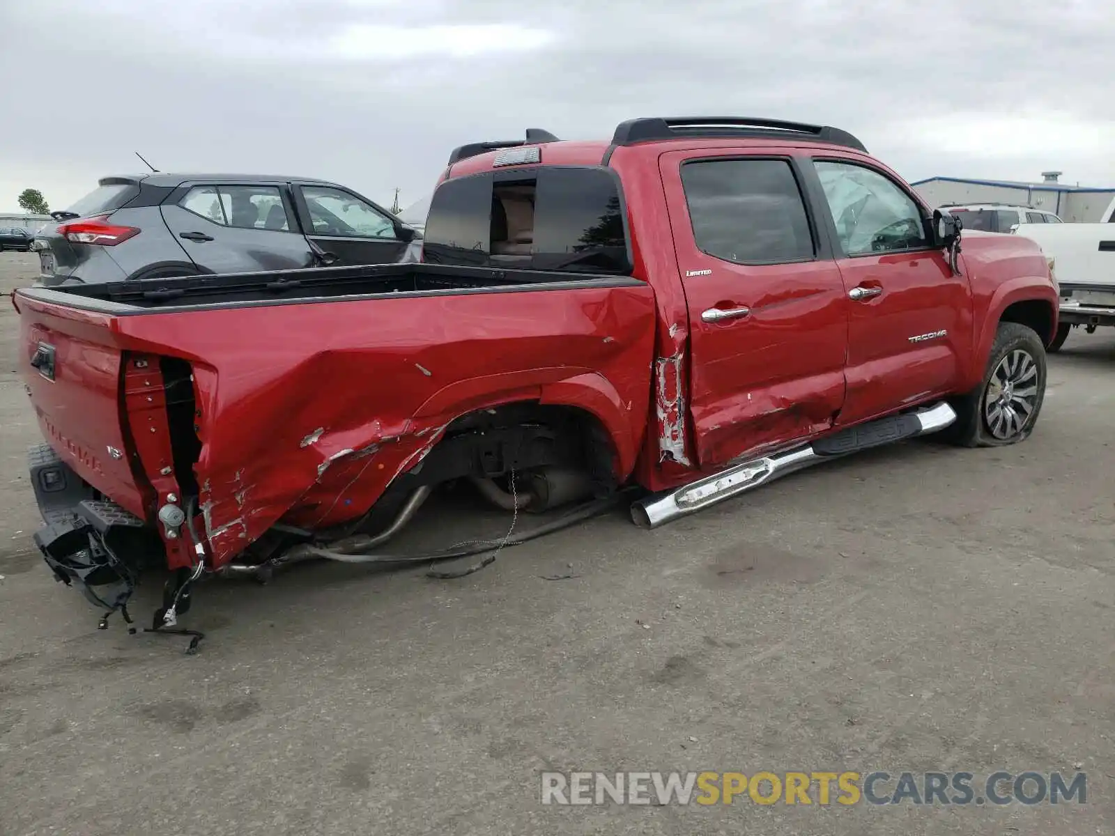 4 Photograph of a damaged car 3TMGZ5AN7LM342171 TOYOTA TACOMA 2020