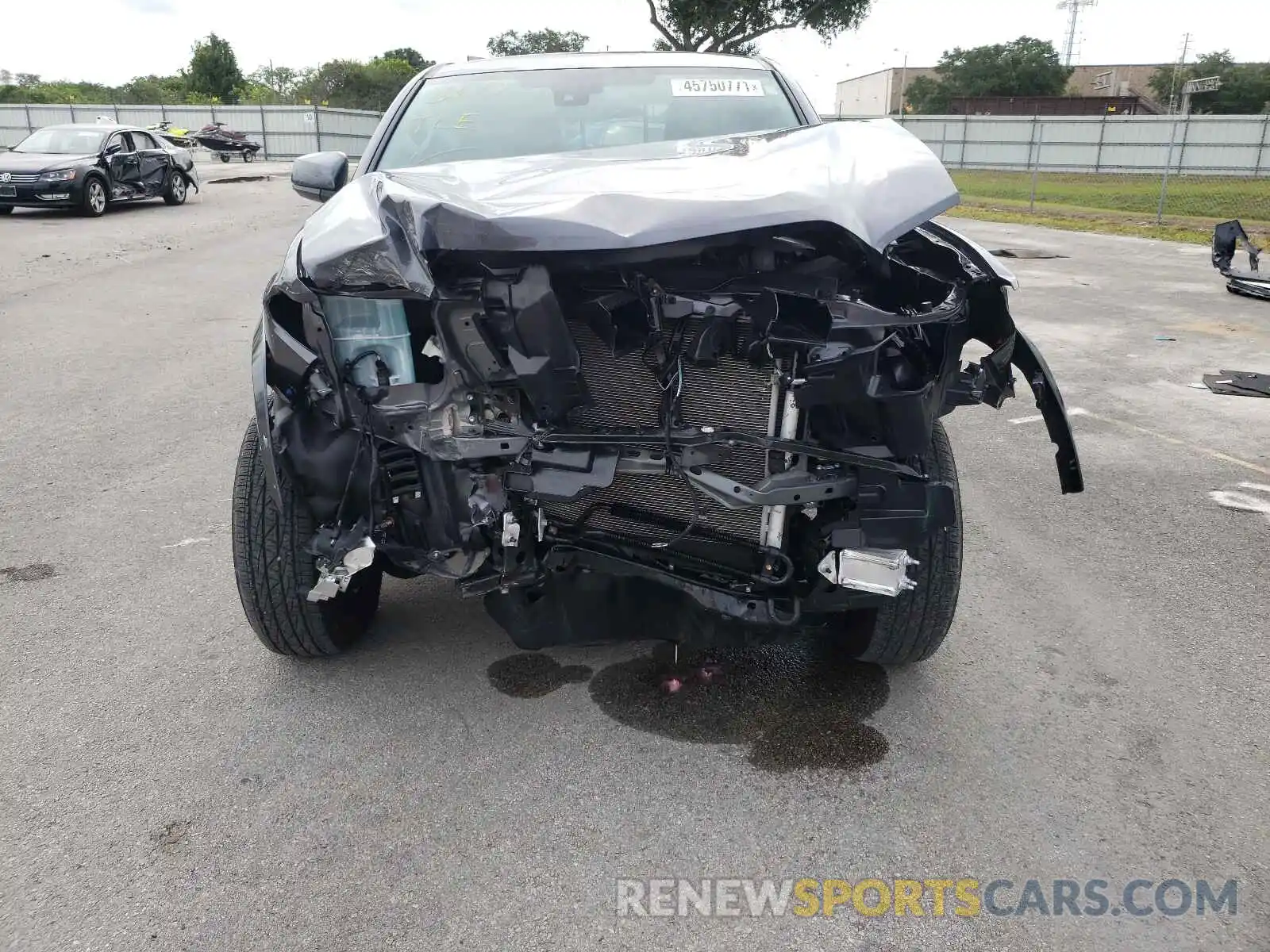 9 Photograph of a damaged car 3TYAZ5CN2LT000666 TOYOTA TACOMA 2020