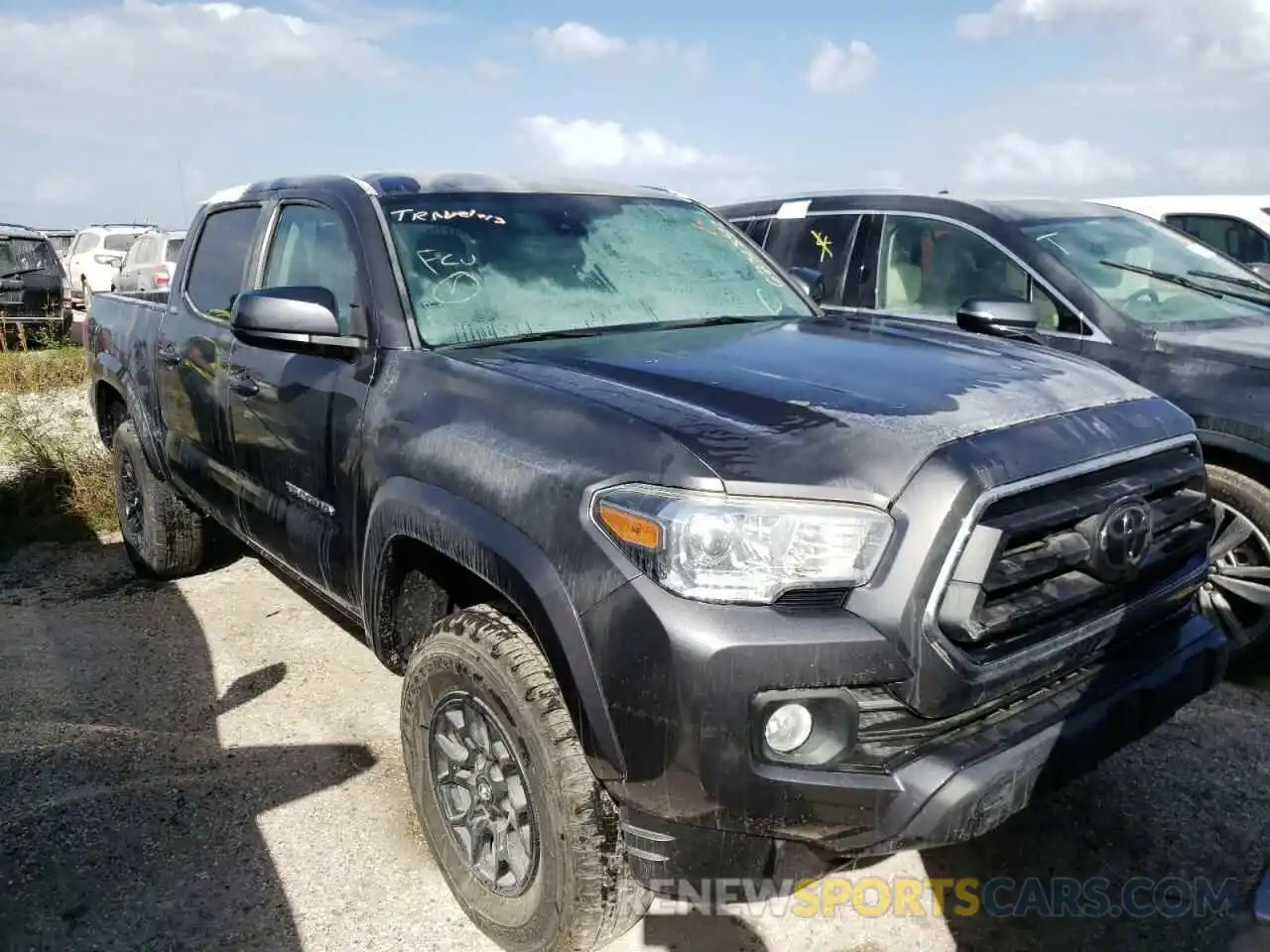 1 Фотография поврежденного автомобиля 3TYAZ5CN3LT001292 TOYOTA TACOMA 2020