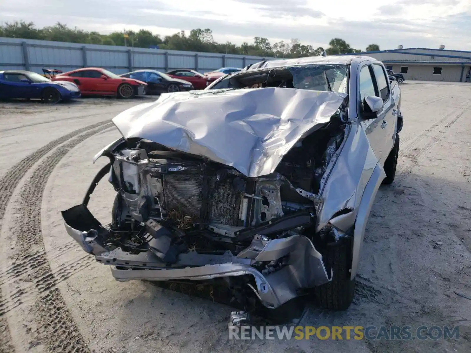 2 Photograph of a damaged car 3TYAZ5CN6LT001707 TOYOTA TACOMA 2020