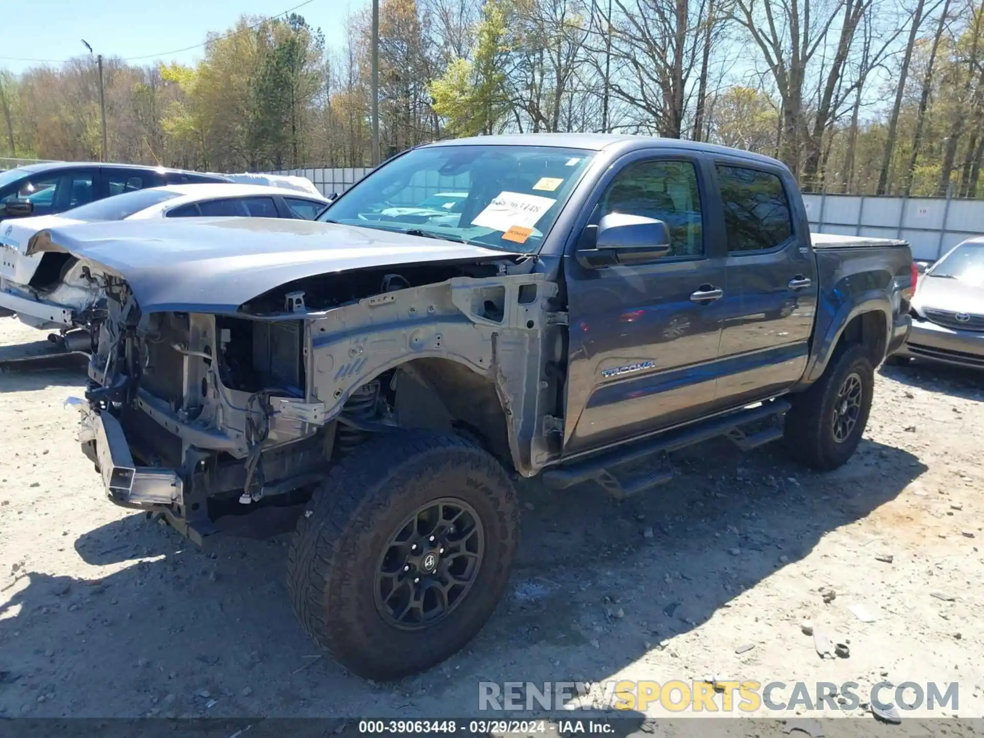 2 Photograph of a damaged car 3TYAZ5CNXLT000687 TOYOTA TACOMA 2020