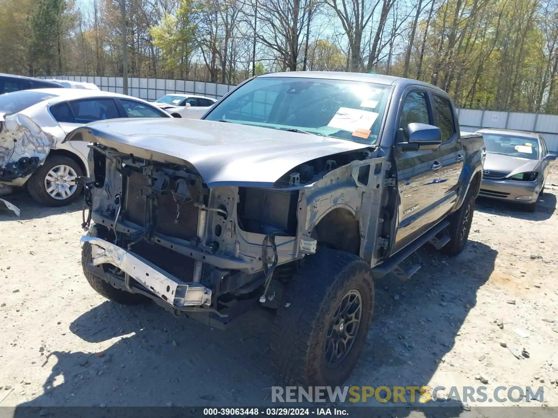 6 Photograph of a damaged car 3TYAZ5CNXLT000687 TOYOTA TACOMA 2020