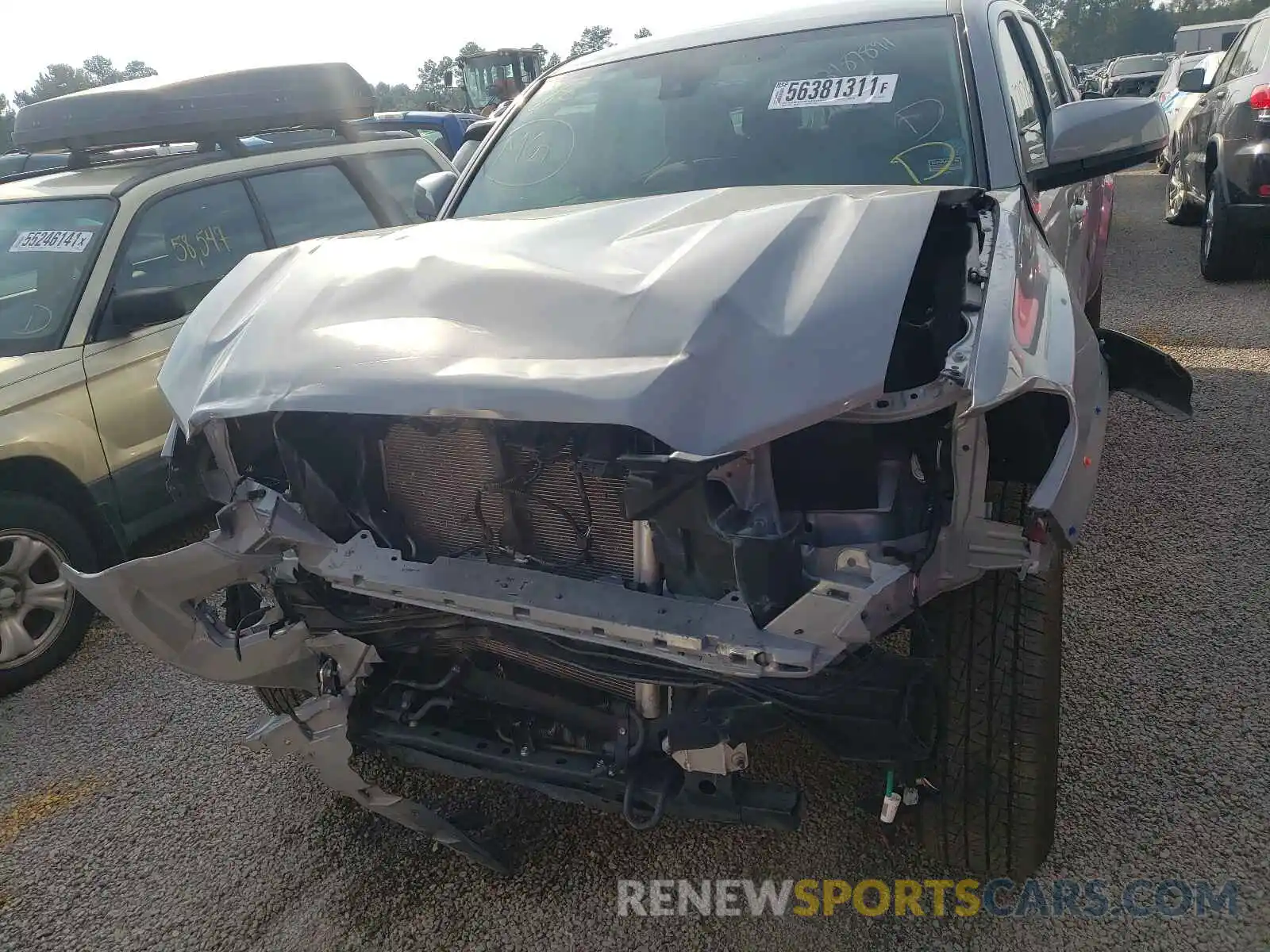 9 Photograph of a damaged car 3TYAZ5CNXLT001600 TOYOTA TACOMA 2020