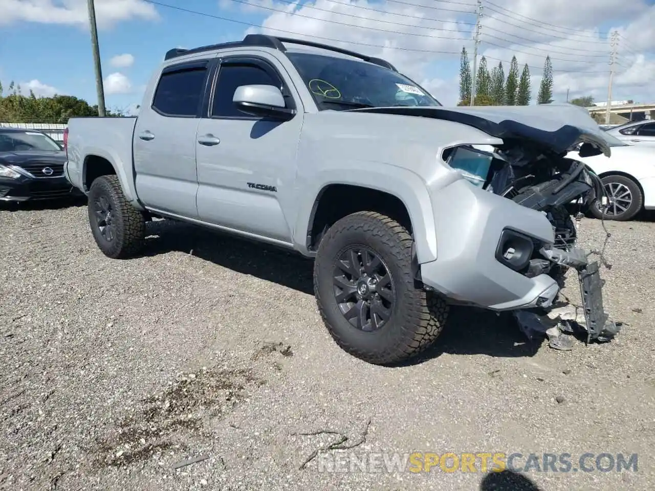 1 Photograph of a damaged car 3TYCZ5AN2LT004180 TOYOTA TACOMA 2020