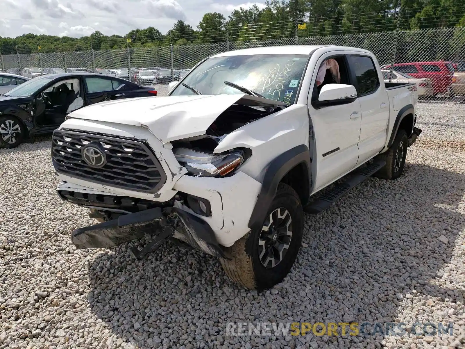 2 Photograph of a damaged car 3TYCZ5AN9LT006220 TOYOTA TACOMA 2020