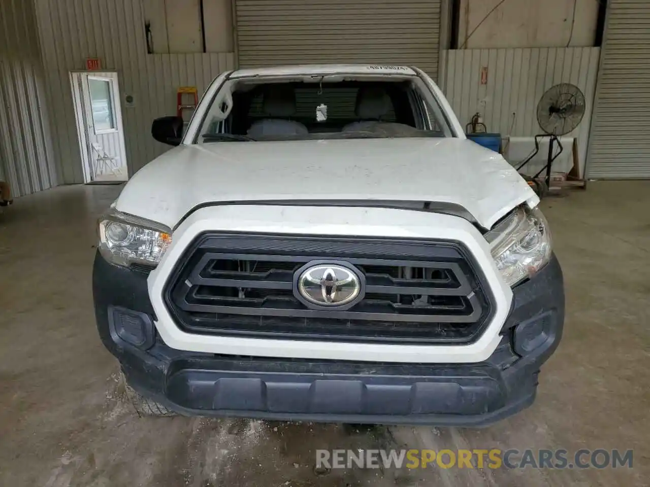 5 Photograph of a damaged car 3TYRX5GN0LT004251 TOYOTA TACOMA 2020