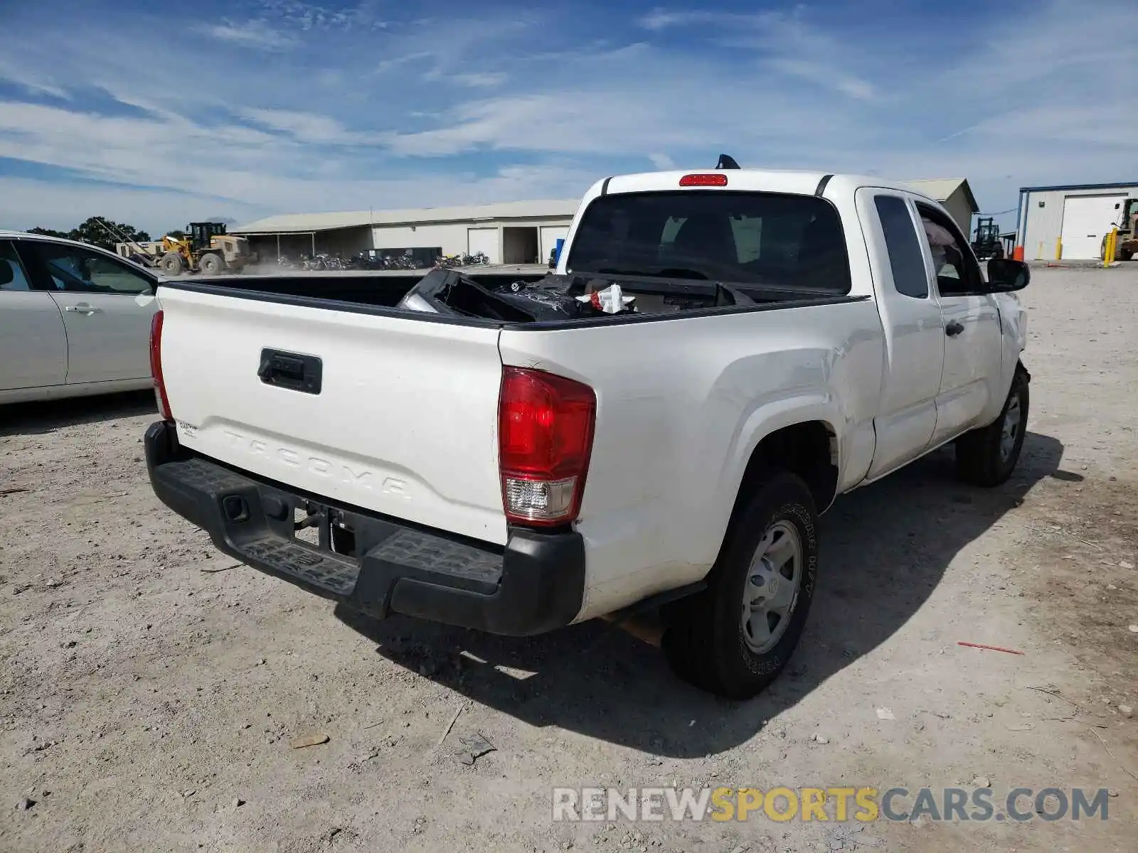 4 Photograph of a damaged car 3TYRX5GN1LT001732 TOYOTA TACOMA 2020