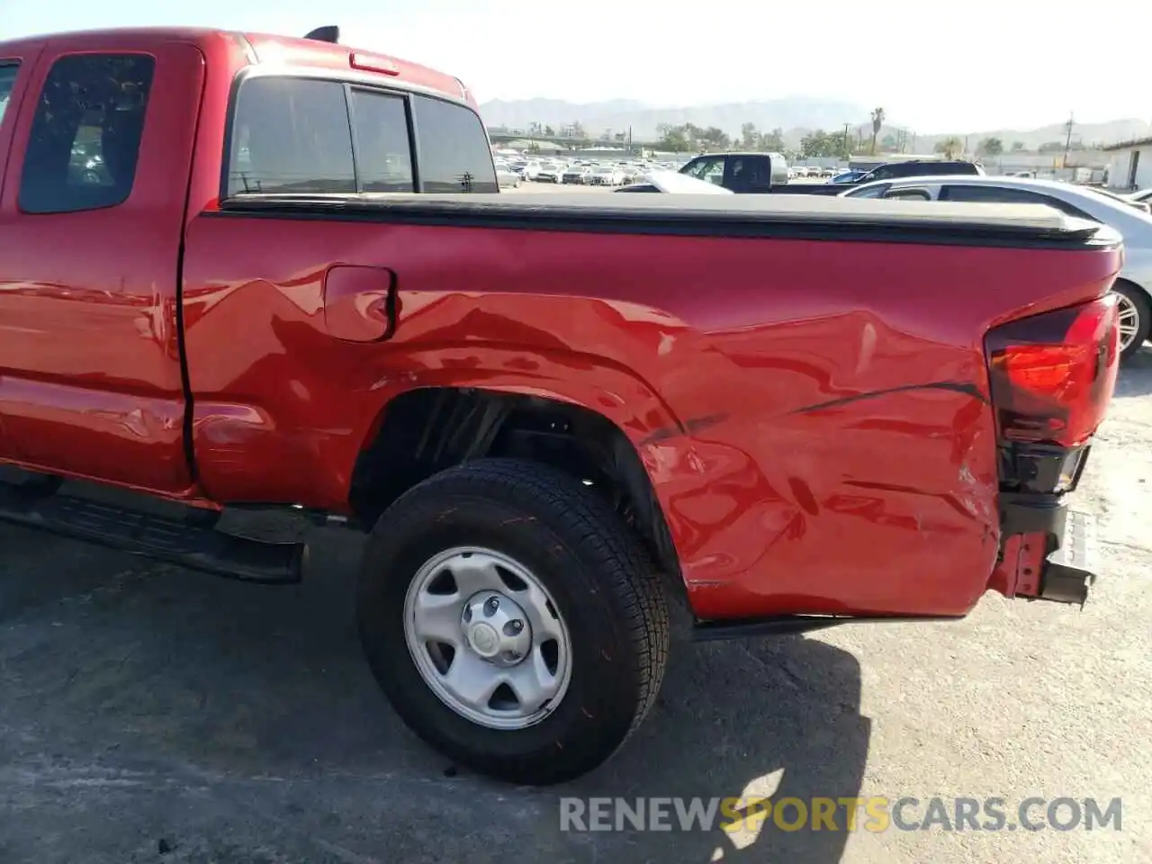 9 Photograph of a damaged car 3TYRX5GN2LT000685 TOYOTA TACOMA 2020