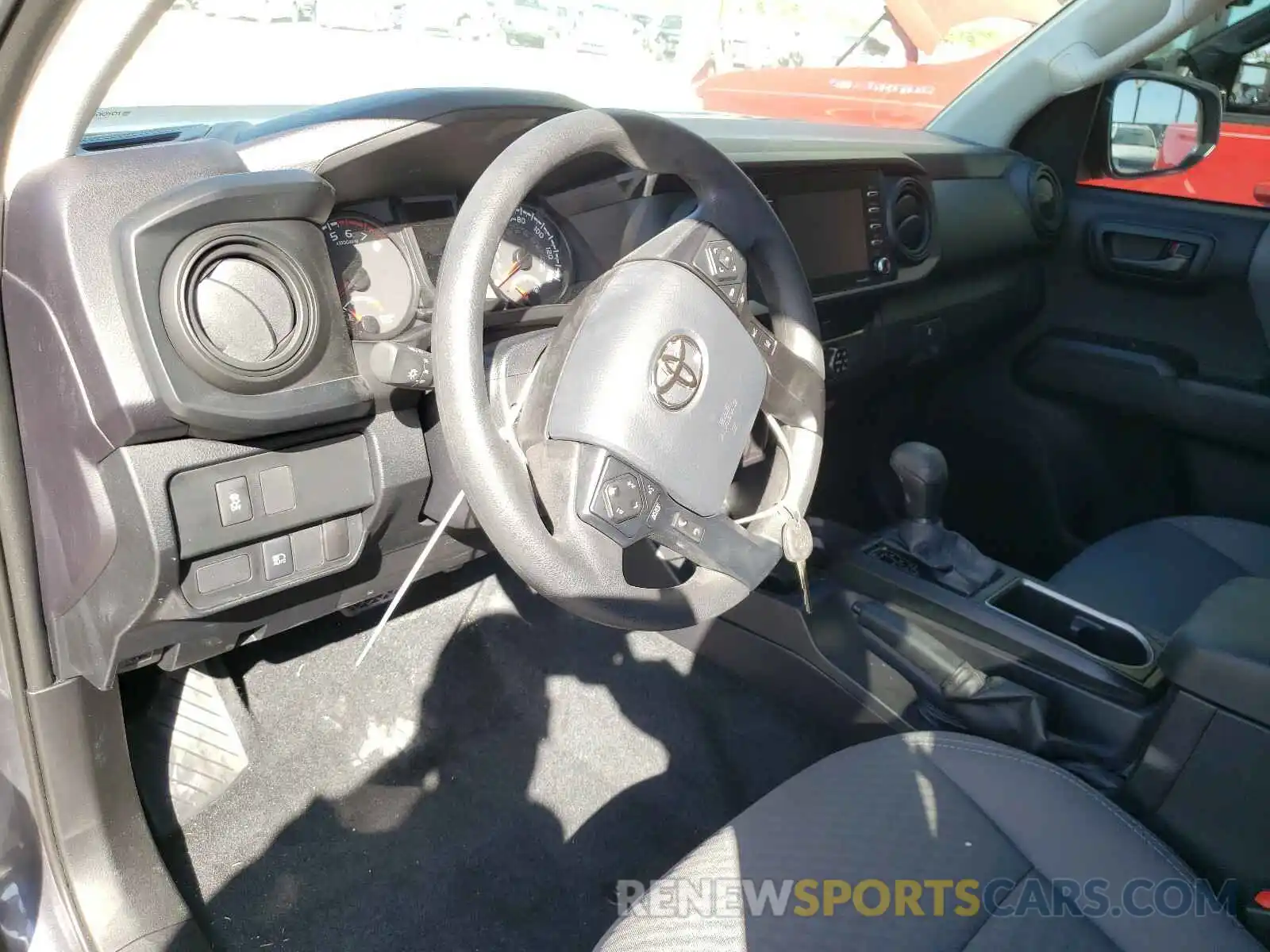 9 Фотография поврежденного автомобиля 3TYRX5GN2LT003733 TOYOTA TACOMA 2020