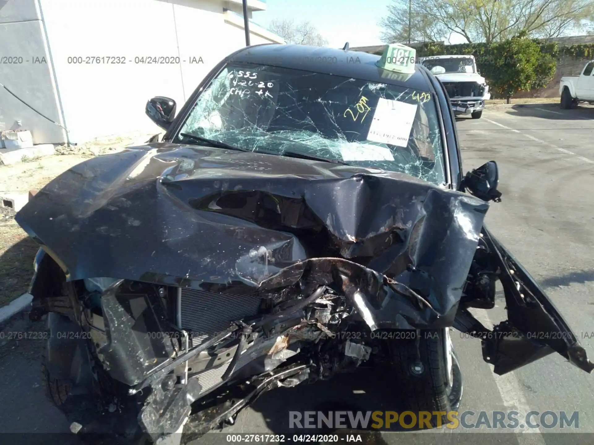 6 Photograph of a damaged car 3TYRX5GN3LT000355 TOYOTA TACOMA 2020