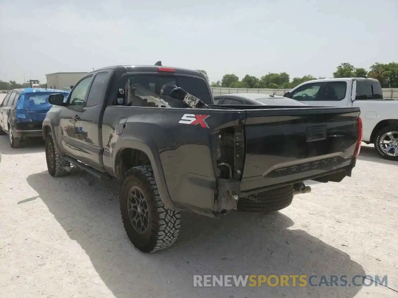 3 Photograph of a damaged car 3TYRX5GN3LT003742 TOYOTA TACOMA 2020